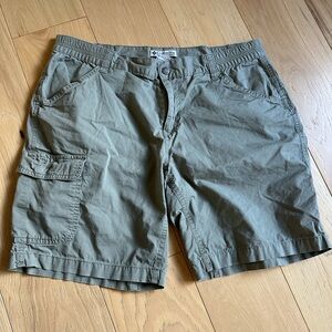 Women’s Columbia Cargo Shorts